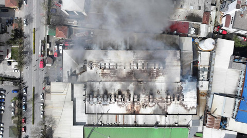 Ümraniye Dudullu'da Fabrika Yangını