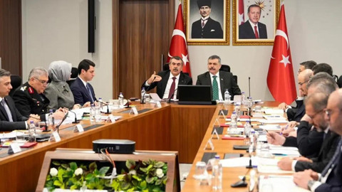 İçişleri Bakanlığı ve Milli Eğitim Bakanlığı'ndan Okul Güvenliği Zirvesi: İşte Alınan Yeni Kararlar