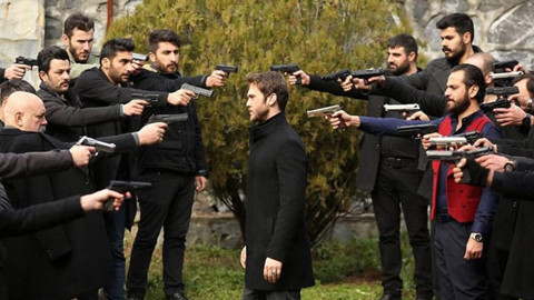 Yapı Kredi Bankası'ndan Flaş Karar: Şiddet İçerikli Dizi ve Yapımlara Reklam Verilmeyecek