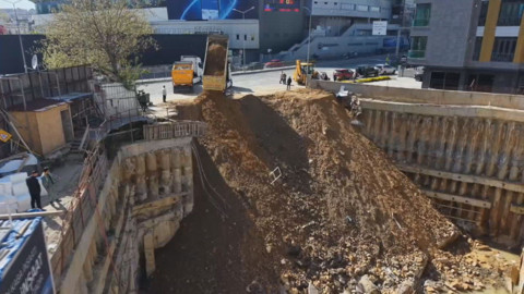 Fenerbahçe Stadının Yanındaki İnşaatın İstinat Duvarı Çöktü