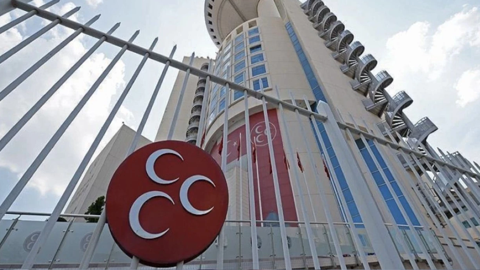 MHP, Bolu’da Teşkilatı Feshetti, Yeni İsim Göreve Getirildi