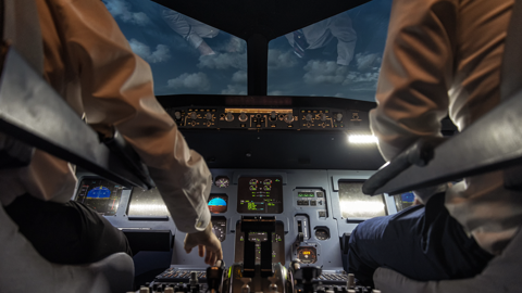 Havada Korku Dolu Anlar! Pilot Rahatsızlandı, Uçak Acil İniş Yaptı