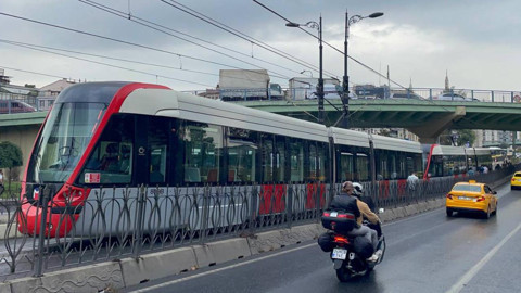 Kabataş-Bağcılar Tramvay Seferlerine Kaza Engeli