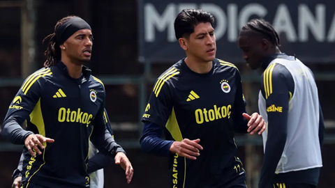 Fenerbahçe'de Yıldız İsim Sessiz Sedasız Veda Etti