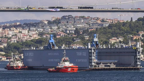 İstanbul Boğazı'nda Gemi Trafiği Çift Yönlü Askıya Alındı