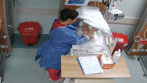 Kuvözdeki Dehşette Ara Karar: 'Pişmanım Ama Engelli Kalmasıyla İlgim Yok' Diyen Hemşireye Tahliye Yok