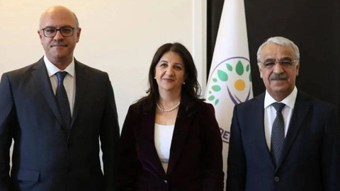 DEM Parti Açıkladı: 'İmralı Heyeti Pazar Günü Öcalan ile Görüşmeyi Planlıyor'