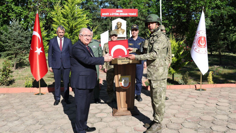 Milli Savunma Bakanı Yaşar Güler'den Sınırda Kritik Mesajlar