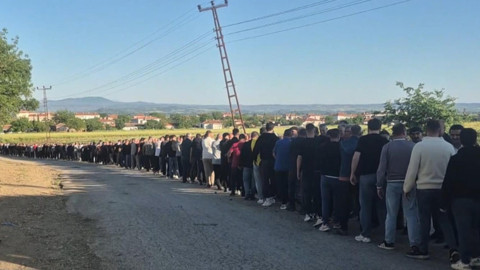 Tam 90 Yıldır Aynı Kuyruk: Burada Küslük Mezarda Bitiyor