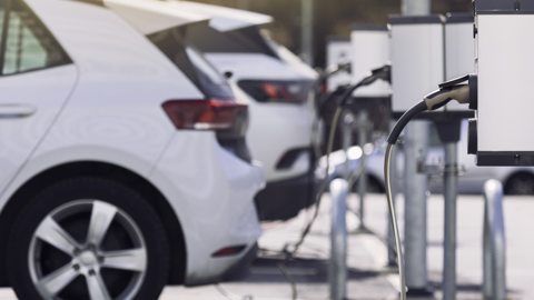 Türkiye'de Otomobil Tercihi Değişti: Satılan Her 2 Otomobilden 1’i Elektrikli ya da Hibrit