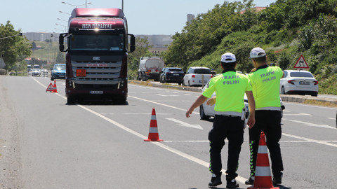 Tekirdağ-İstanbul Hattında Kamyon ve Tankerlere 'Bayram' Yasağı