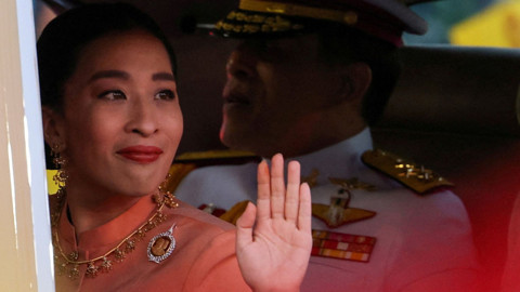 Tayland’da Yas, 3 Yıldır Komada Olan Prenses Bajrakitiyabha Hayatını Kaybetti