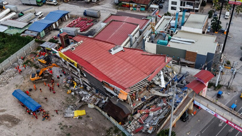 Filipinler'de 7,8'lik Yıkım: Ölü Sayısı Artıyor, 33 Kişi Kayıp