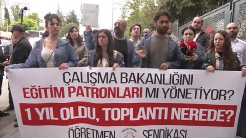Öğretmenlerin Bakanlık Önündeki Eylemine Müdahale: 9 Gözaltı