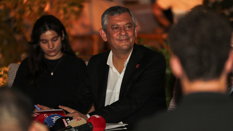 Özgür Özel’den Diyarbakır’da İlk Kez Yeni Parti Sinyali: 'Yol Bulamazsak Yeni Bir Yol Açarız!'