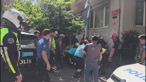 Kadıköy'de Kentsel Dönüşüme Giren Binada Göçük: İki İşçi Yaralandı