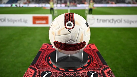 Süper Lig'de Yeni Sezonun Fikstürü Çekildi: İşte Dev Derbilerin Oynanacağı Haftalar!