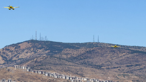 İzmir Bornova'da Orman Yangını! Ekipler Seferber Oldu