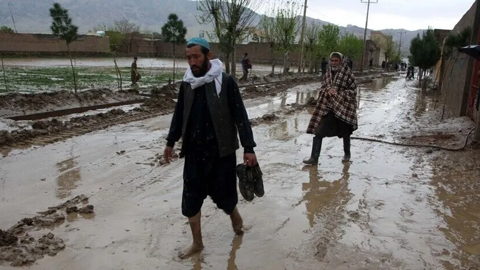 Afganistan'da Sel Felaketi: 20 Ölü, 100'den Fazla Kayıp