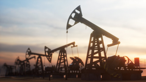 Enerji Koridorunda Tansiyon Zirvede: Brent Petrol 100 Dolar Eşiğini Aşarak Rekor Kırdı
