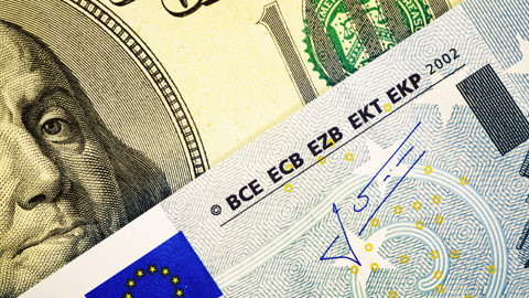 Döviz Piyasasında Yeni Hafta Mesaisi: Dolar ve Euro Yükselişle Açıldı