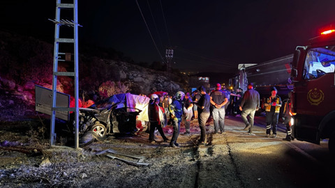Mardin'de Feci Kaza: 2 Ölü, 6 Yaralı