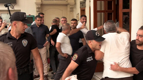 Belediyenin O Kararı Servisçileri Çileden Çıkardı! Polis Müdahale Etti