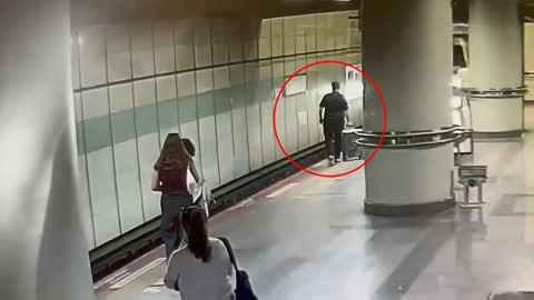 İstanbul'da Dehşet Anları! Görme Engelli Genç Raylara Düşüp Trenin Altında Kaldı