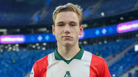 Galatasaray Transferde Sessizliğini Bozdu: Sarı Kırmızılılar, Aleksei Batrakov'u Açıkladı