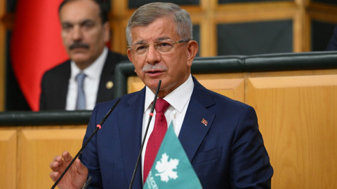 Ahmet Davutoğlu Liderliğindeki Gelecek Partisi Kendini Resmen Feshetti