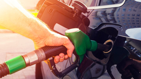 Akaryakıtta Zam Yağmuru Dinmiyor: Motorinin Ardından Sıra Benzinde! Tarih Belli Oldu