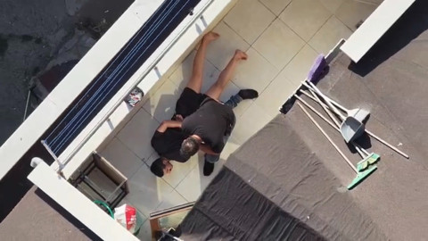 Kuyumcudan 2 Milyon Liralık Altın ve Dövizle Kaçtı Drondan Kaçamadı! 27 Gün Sonra Çatı Boşluğunda Yakalandı