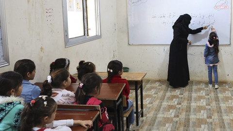 Suriye’de Tarihi Dönüm Noktası: Kürtçe Resmi Müfredata Girdi, Okullarda Seçmeli Ders Oluyor