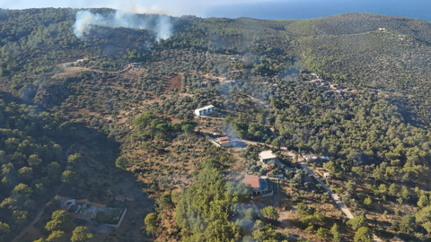 Antalya’da Orman Yangını: Kaş’ta Alevlere Havadan ve Karadan Dev Müdahale