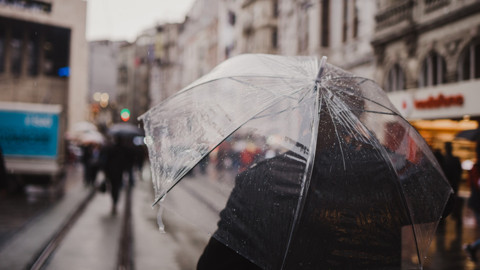 Meteoroloji Uyardı! İstanbul’da Pazar Akşamı Yağış Başlıyor: Orhan Şen’den Kritik Çağrı