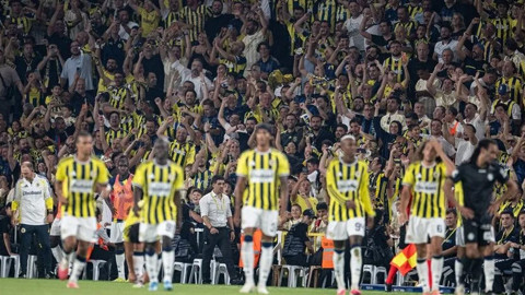 Stadyum Önünde 'Bilet Var' Diye Bağırıyorlardı: Fenerbahçe Maçlarında Karaborsa Vurgununa Hapis Talebi