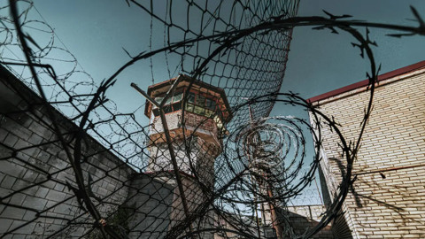 Belçika Cezaevlerinde Hücre Krizi: Tek Kişilik Odada 3 Mahkum, Gardiyanlar Grevde!