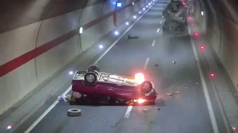 Tünelde Feci Kaza! Beton Mikserine Çarpıp Alev Alan Aracın Sürücüsü Öldü