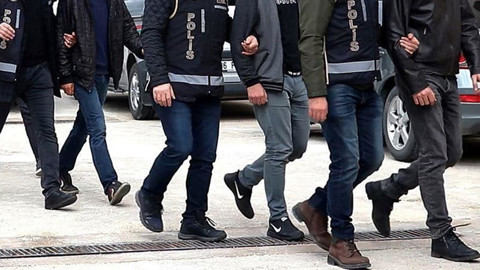 İstanbul'da Forex Dolandırıcılığı Şebekesi Çökertildi: 2 Çağrı Merkezine Baskın, 95 Şüpheliye Gözaltı