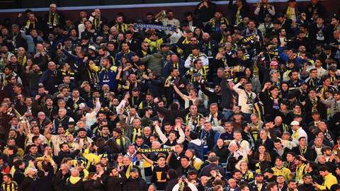 İngiltere’de Fenerbahçe Taraftarlarına Müdahale! İki Taraftar Gözaltına Alındı