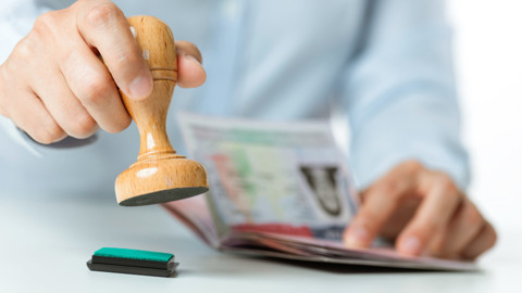 Vatandaşın Vize Hayaline 'Bot' Oyunu: 8 İlde 60 Gözaltı Kararı! 370 Milyonluk Haksız Kazanç İddiası
