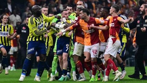 Galatasaray'dan Derbideki Olaylara İlişkin Flaş Açıklama: 'Gürültü Geçer, Gerçekler Kalır'