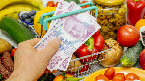 Geçim Şartları Ağırlaşıyor: TÜRK-İŞ Açlık Sınırını 38 Bin 24 TL Olarak Açıkladı, Yoksulluk Sınırı ise Rekor Kırdı