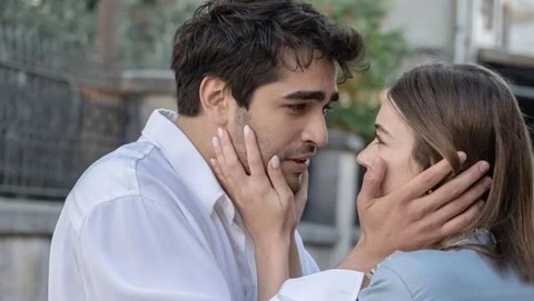 Yalı Çapkını setinde kavga! Afra Saraçoğlu ile Mert Ramazan Demir birbirine girdi