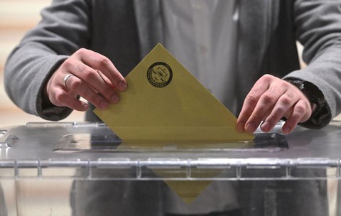 Bugün seçim olsa hangi parti, yüzde kaç oy alıyor? İYİ Parti'de dikkat çeken erime...