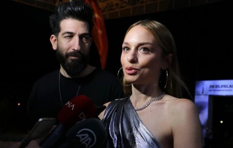 Burak Deniz otelde olay çıkartmıştı: Nilperi Şahinkaya'dan açıklama