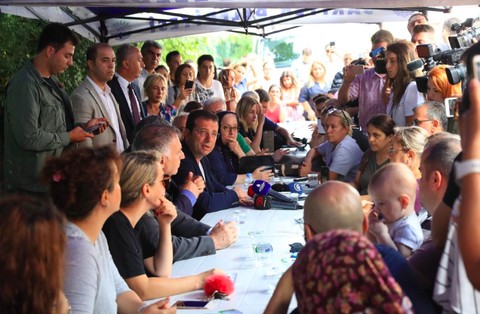 Ekrem İmamoğlu, Sarıyer'de incelemelerde bulundu