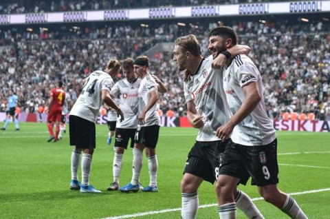 Beşiktaş - Göztepe maçından kareler
