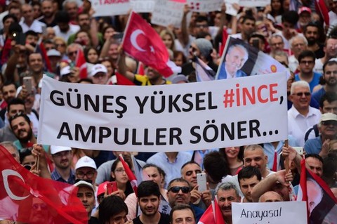 Muharrem İnce'nin Bahçelievler mitinginden kareler