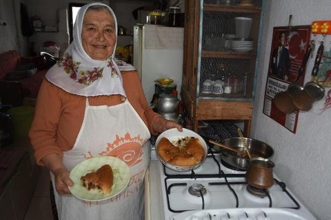 Bu ekmekler dolma yapmak için!